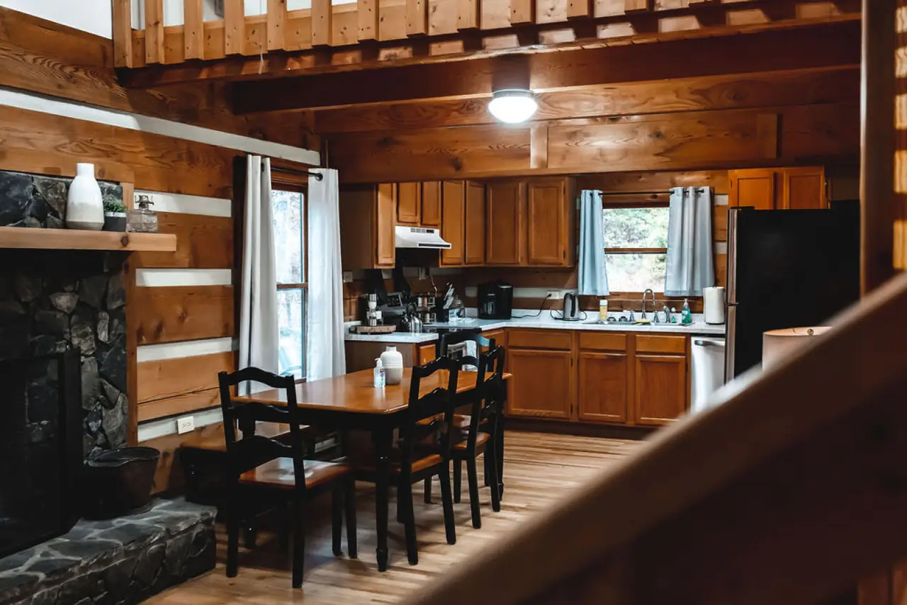 Serenity Ridge Cabin