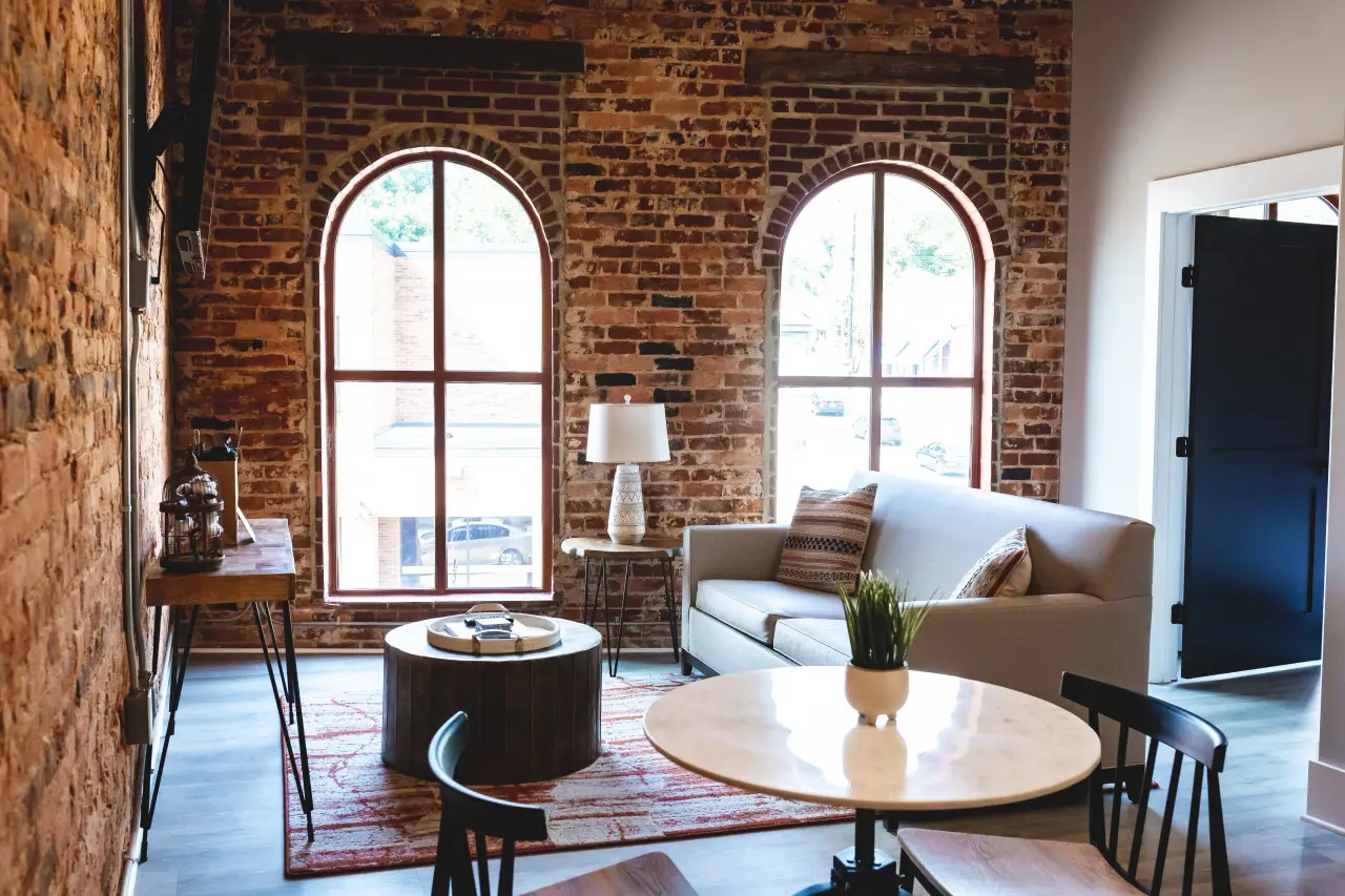 Unit 9 | 1 Bedroom, Main St View
