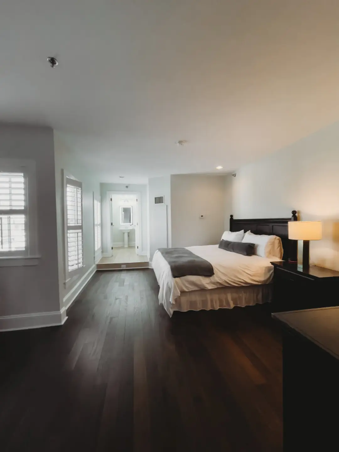 Rm. 6 | Standard Guest Room